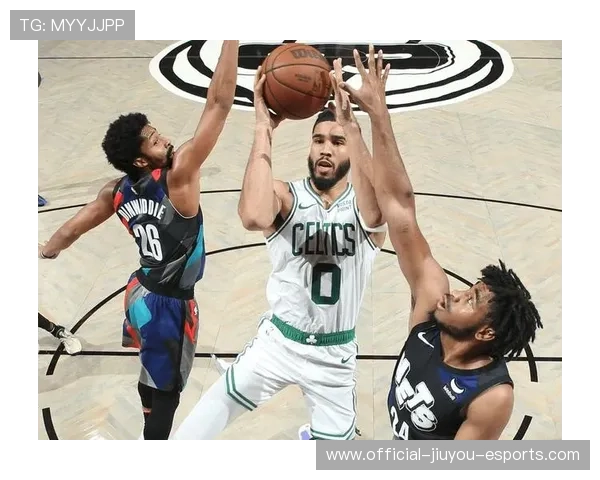 凯尔特人进攻端火力十足，塔图姆继续领跑得分榜，凯尔特人战术