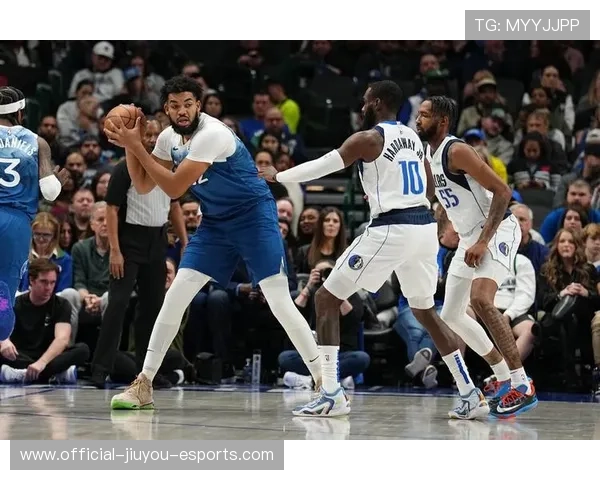 唐斯中路转身放入关键球，森林狼气势如虹